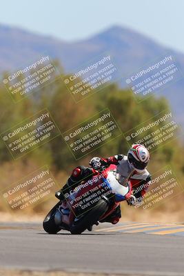 media/Mar-24-2025-Moto Forza (Mon) [[57ce5c5cff]]/2-Intermediate Group/Session 3 Turn 7/